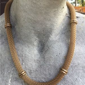 Vintage goldtone mesh necklace